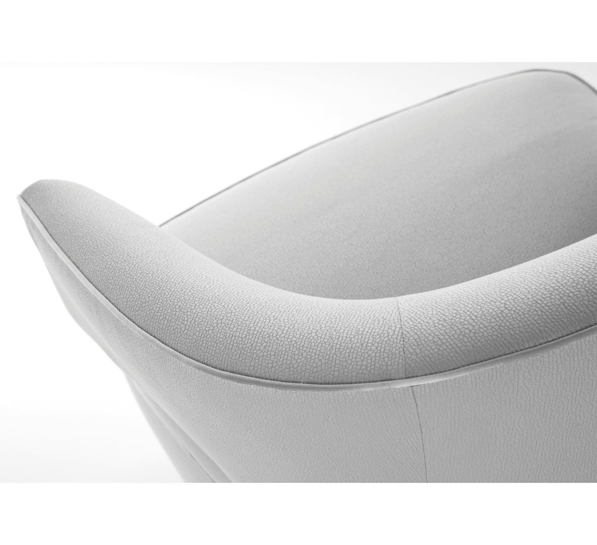 Пара кресел LANA Donghia, стоимость 3 520 000 руб.  Фотография 1